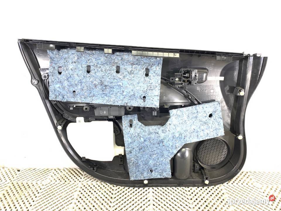 BOCZEK DRZWI PRAWY PRZÓD MITSUBISHI MIRAGE SPACE