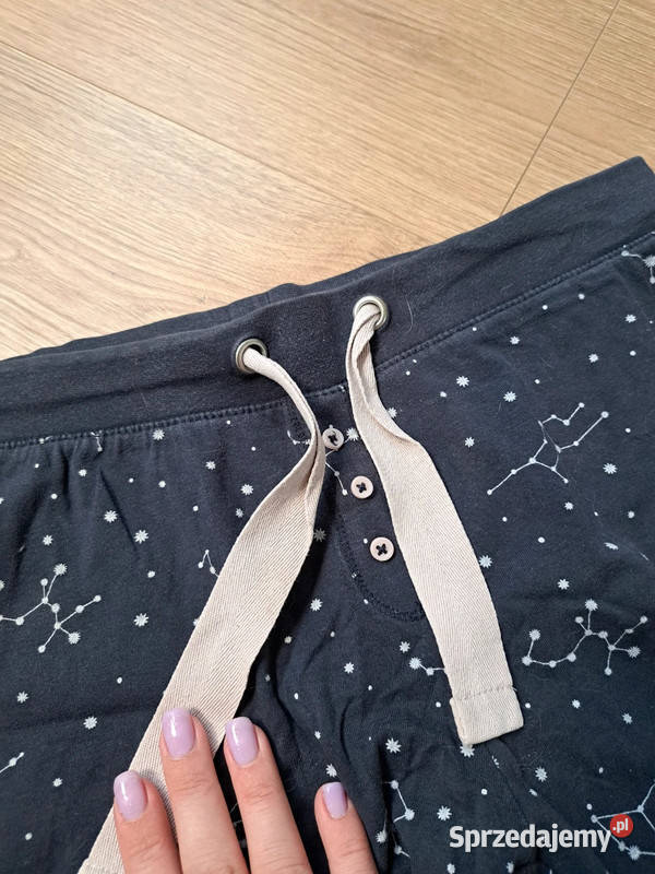 piżamowe szorty z gwiazdozbiorami esmara XS i S Rozmiar XS Trąbki Wielkie