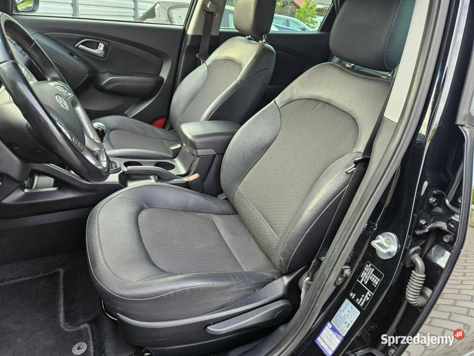 Hyundai ix35 17 CRDi 116 skóry LED zadbany Gdynia sprzedam
