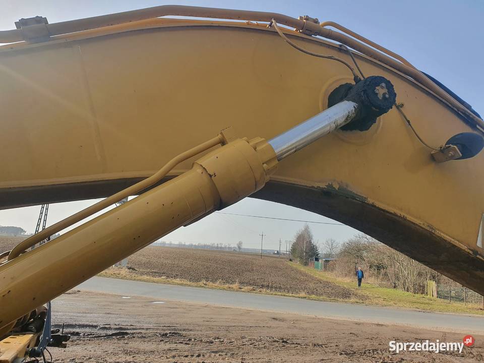 Siłownik ramienia koparka gąsienicowa CAT 324 D Wągrowiec sprzedam