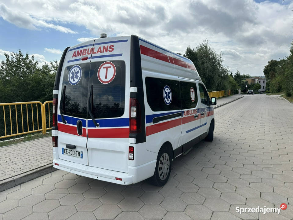 ambulansy Opel Vivaro Opel Vivaro 2016 Karetka Specjalne Gostyń