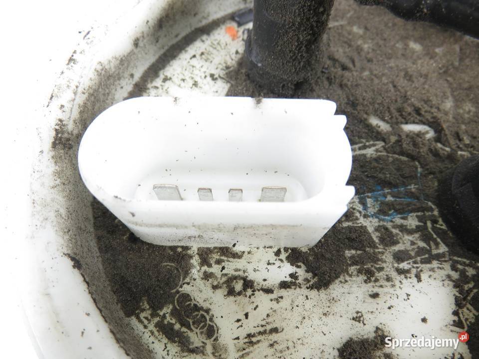 POMPA PALIWA VW PASSAT B5 FL sedan 3B3 2 AZM