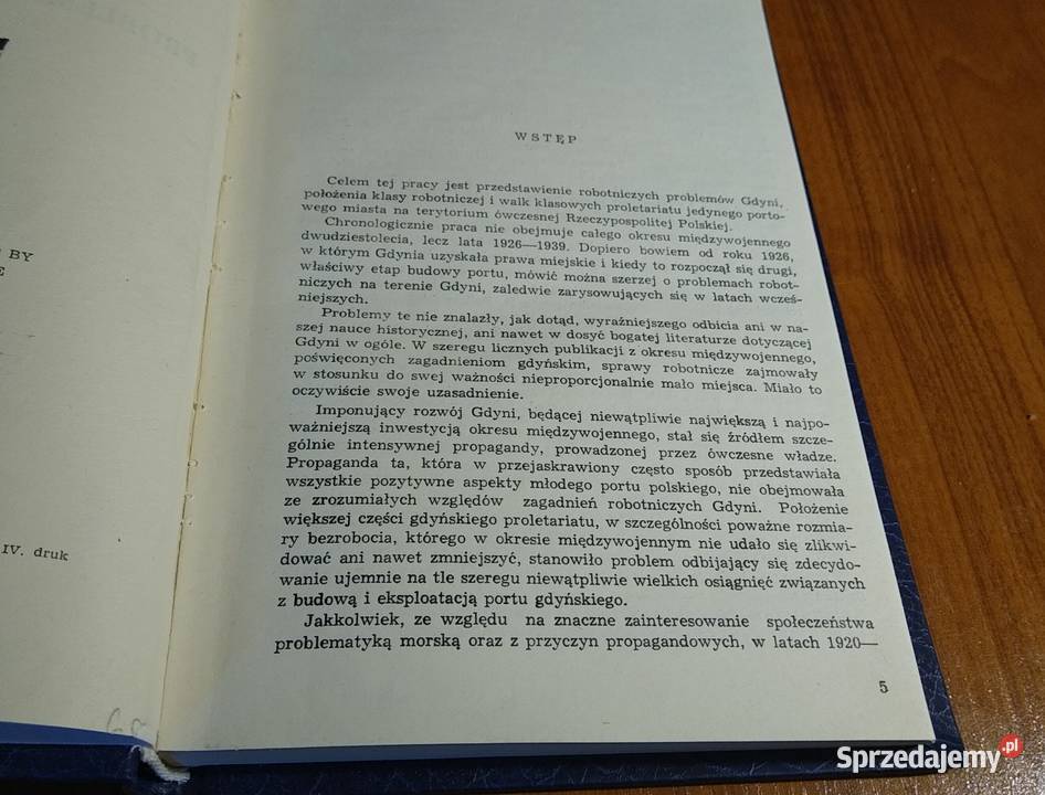 Problemy robotnicze Gdyni 19261939 Donald Steyer Książki naukowe i popularnonaukowe Gdańsk