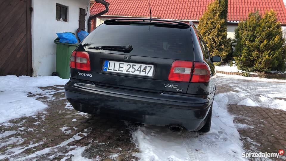 VOLVO V40 T4 CD Łęczna
