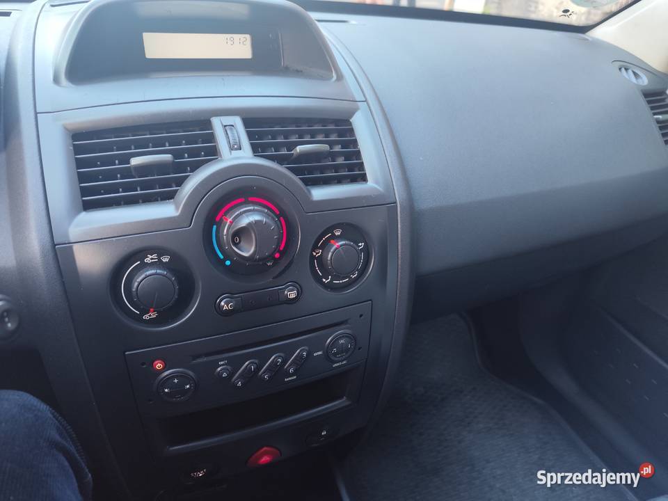 Sprzedam samochód osobowy marki Renault Megane Rok produkcji 2007 Megane Sosnowiec