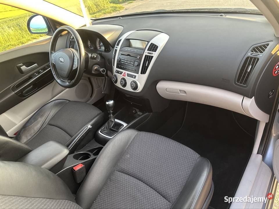 Kia Ceed SW 16 16V 122 2008 z Niemiec skórzana tapicerka Przeworsk
