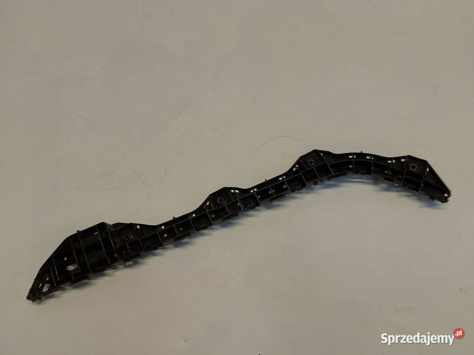 Subaru WRX STI 2015r mocowanie ślizg zderzaka