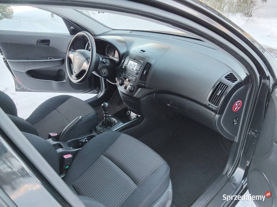 Hyundai i30 16 benzyna 125 sprzedam