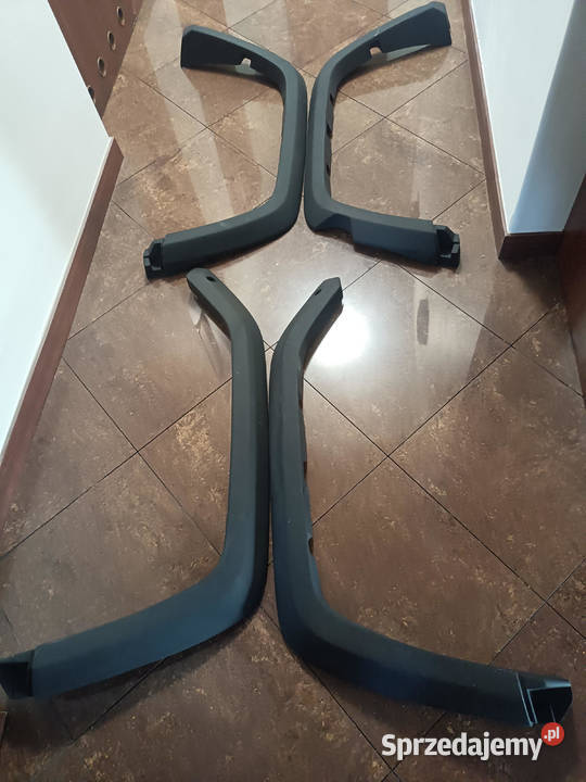 Toyota Land Cruiser BJ 73 poszerzenia nadkoli łódzkie Aleksandrów Łódzki