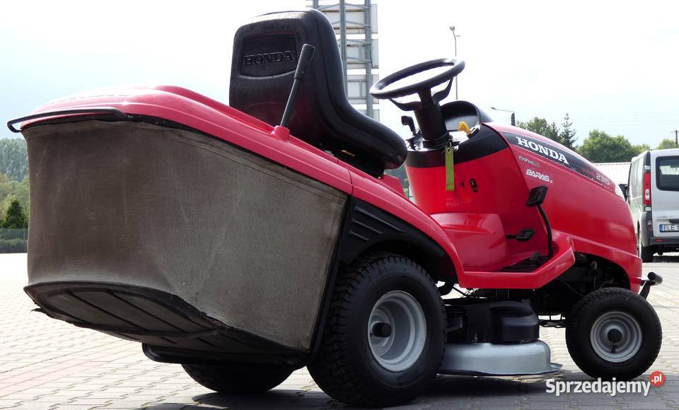 Traktorek kosiarka HONDA 2315 2 Cylindry 1805026 Świnice Warckie sprzedam