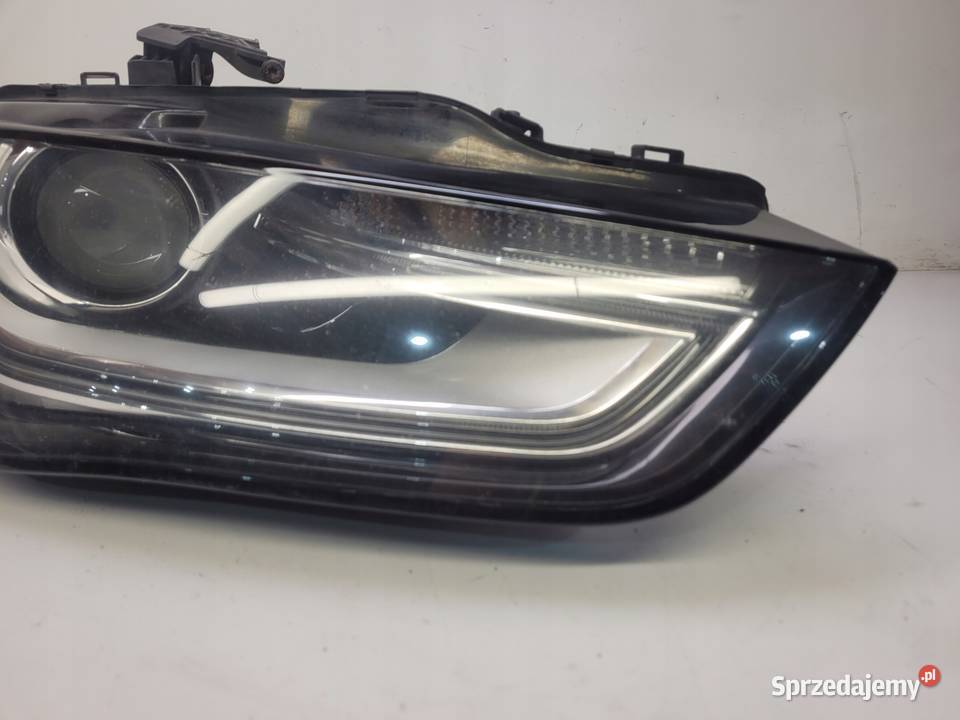 REFLEKTOR PRAWY PRZÓD AUDI A4 B8 LIFT 8K0941006D