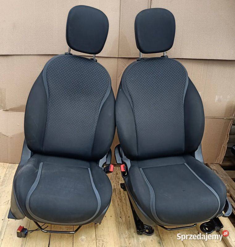 LANCIA YPSILON III 2017R LIFT FOTEL LEWY PRAWY Motoryzacja Skarżysko-Kamienna