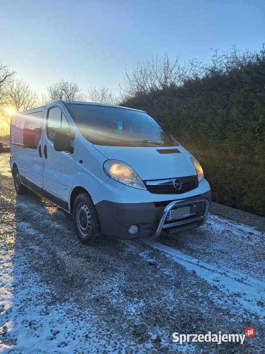 Opel Vivaro 2007r wielofunkcyjna kierownica Opel Radymno