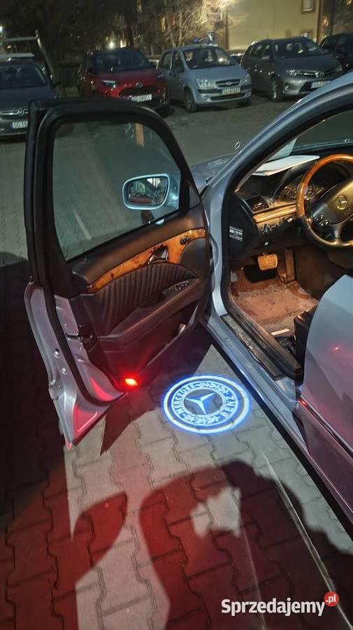 Mercedes E280 W211 2007r benzynalpg światła do jazdy dziennej Zabrze sprzedam