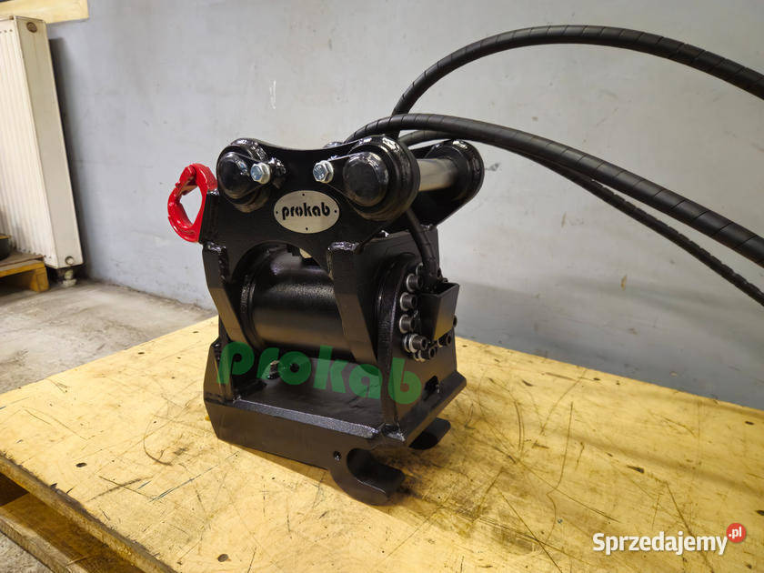 Szybkozłącze wychylne z zamkiem hydraulicznym mazowieckie