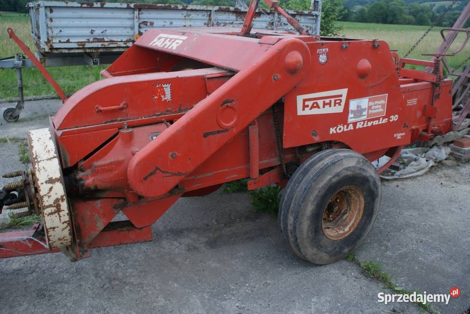 Ciągnik Massey Ferguson MF158 wspomaganie stan