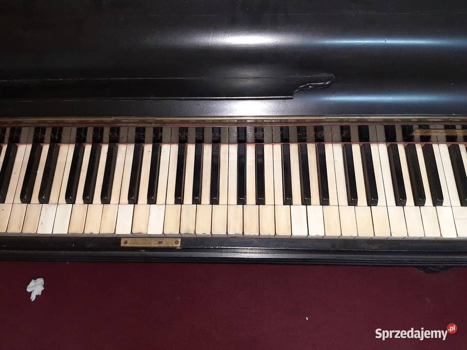 Pianino zabytkowe Wierzchosławice