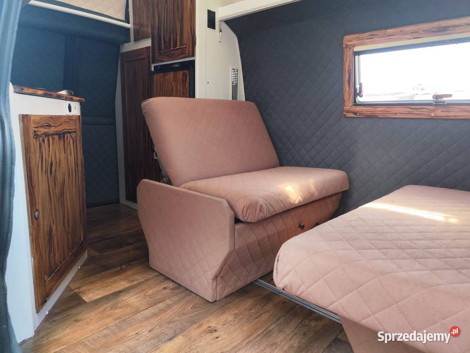 Camper Volkswagen Transporter Westfalia Moro Wołów