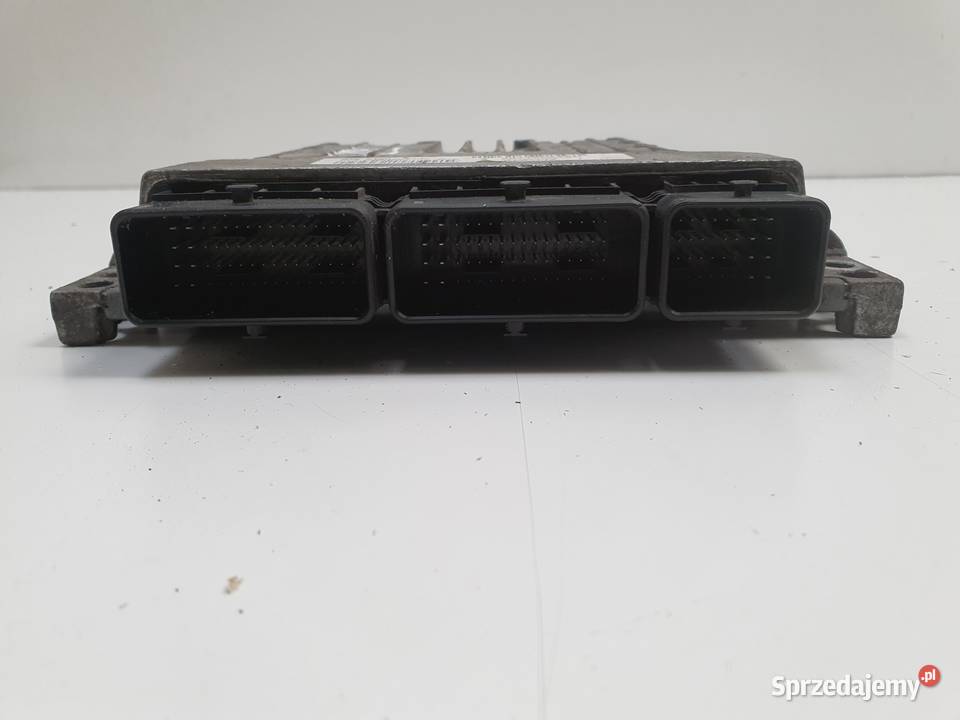 Renault Megane III 15 DCI STEROWNIK SILNIKA Rudka