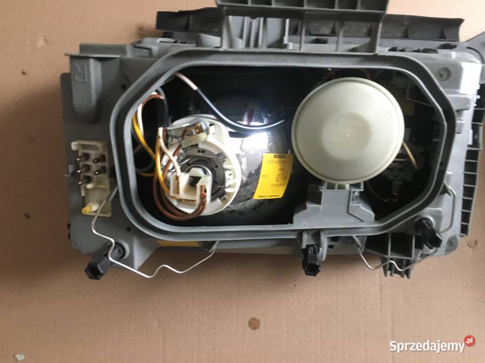 MERCEDES W124 ORYGINALNE LAMPY PRZEDNIE BOSCH Białystok sprzedam