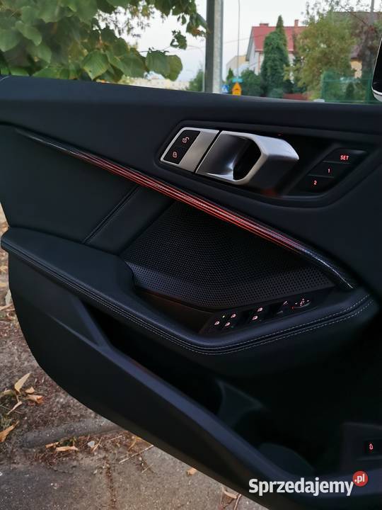 BMW SERIA 1 F40 BMW 120D XDRIVE super stan nowy