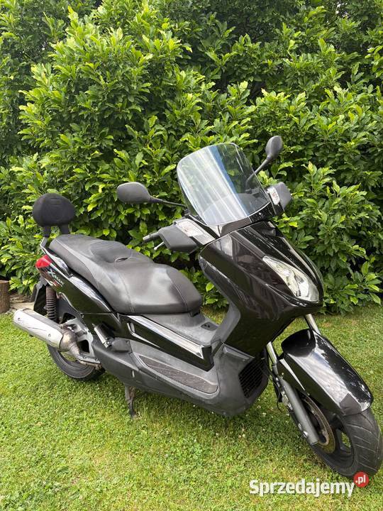 Skuter Yamaha XMax 125R Majesty 125cm3