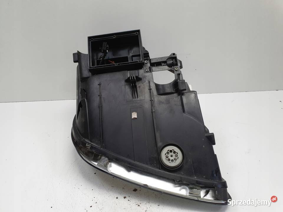 LAMPA LEWA Porsche Cayenne XENON PRZEDNIA lewy osobowe Rudka