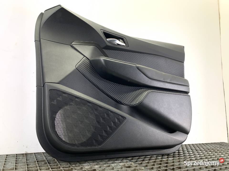 BOCZEK DRZWI PRAWY PRZÓD TOYOTA CHR Hatchback