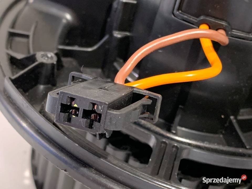 DMUCHAWA NAWIEWU BMW E84 9227670 WENTYLATOR