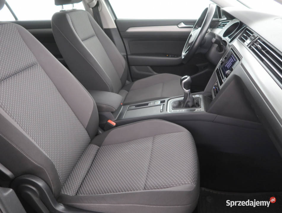 VW Passat 15 TSI Passat Bielany Wrocławskie
