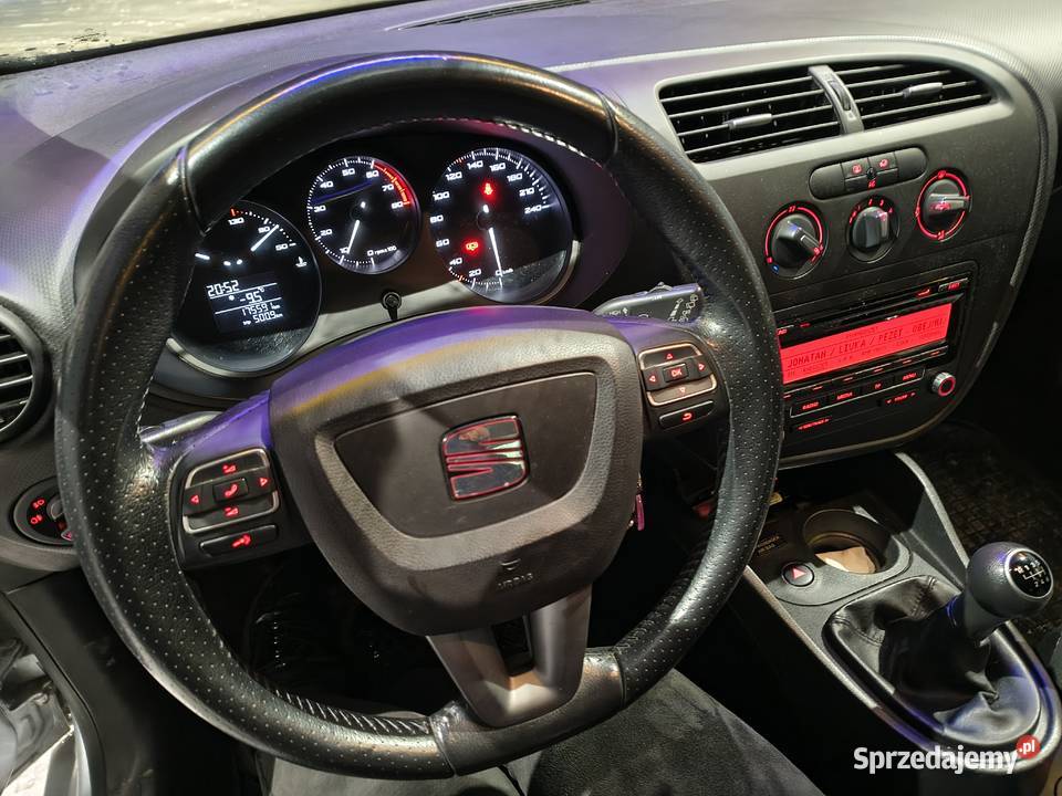 Seat Leon 14 TSI Oryginał super stan benzyna Nieszawa