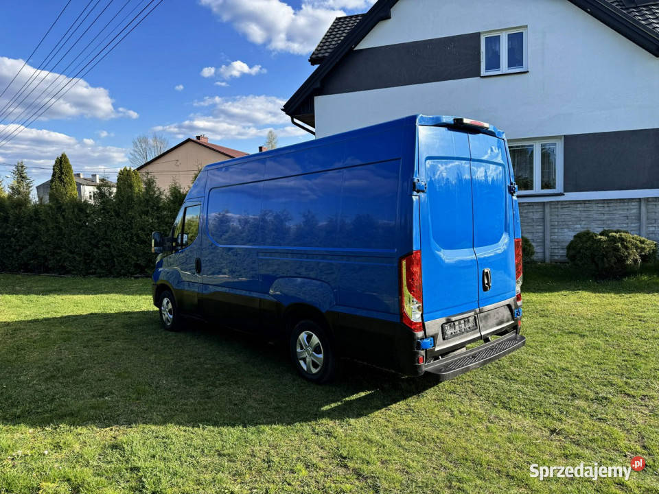 Iveco Daily 35S13 23 HPI 130 Klima Tempomat światła przeciwmgłowe