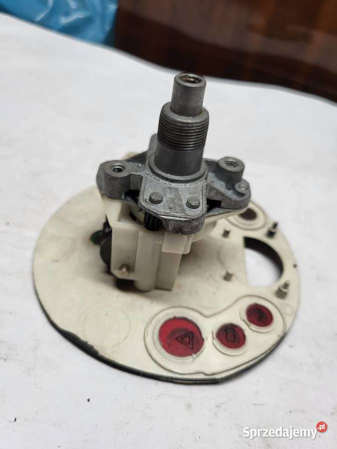 Fiat 126p fabrycznie nowy wkład licznika Mera Deski rozdzielcze, konsole Chodzież