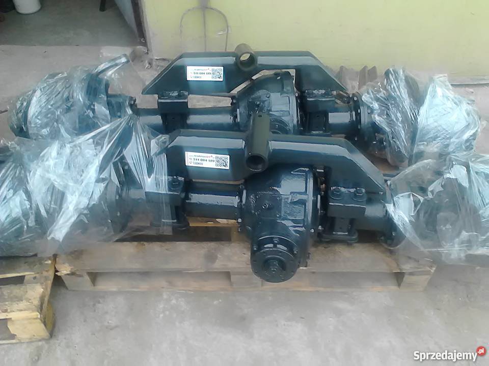 Przedni napęd ursus c360 355 3p 4011 ROBUR Pozostałe