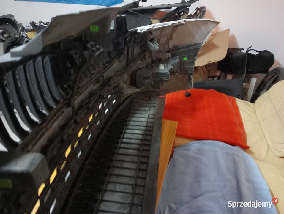 SKODA OCTAVIA 4 IV ZDERZAK PRZÓD GRILL KRATKI Godów