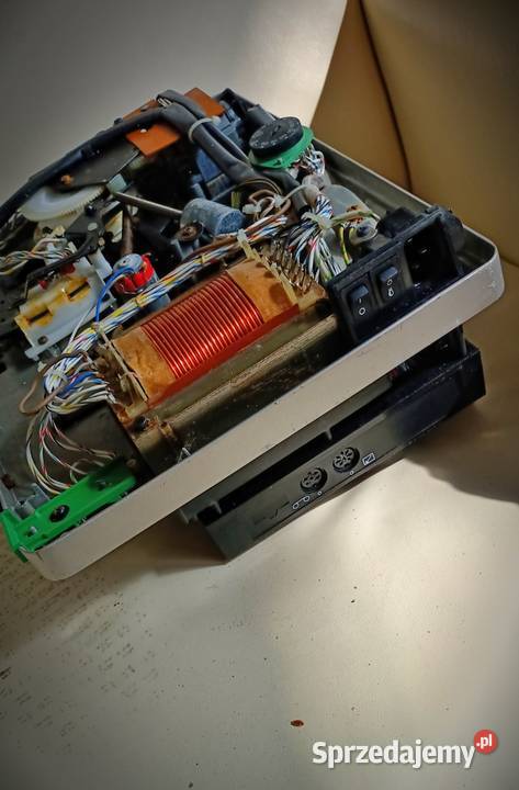 Projektor slajdów Leica Pradovit CA 2502 sprzedam