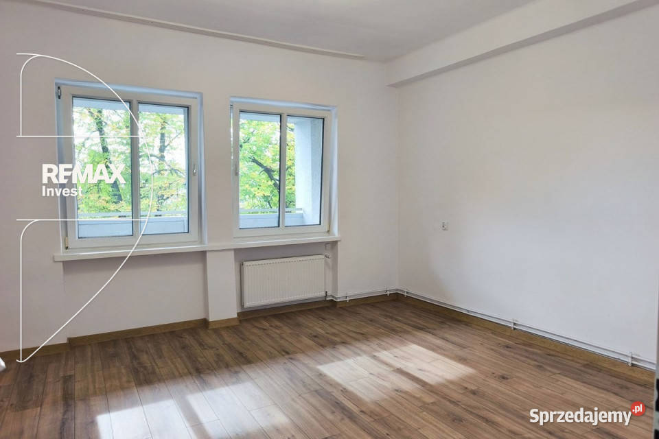 68 m 2 pokoje Centrum Duży balkon Liczba pokoi 2 Bielsko-Biała