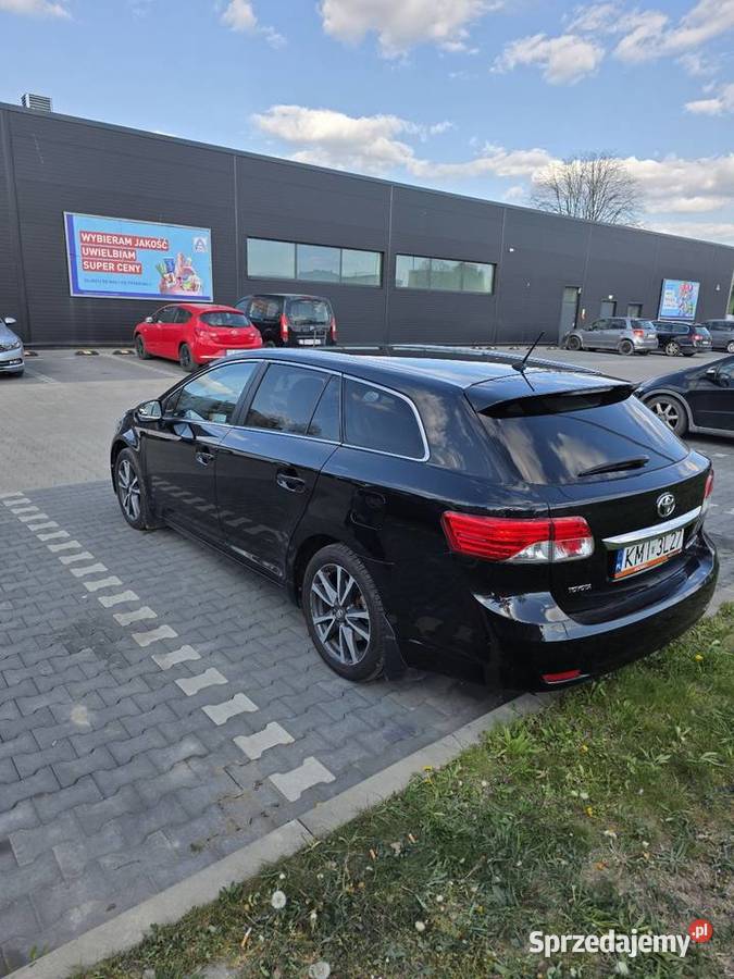 Toyota Avensis t27 Krosno sprzedam
