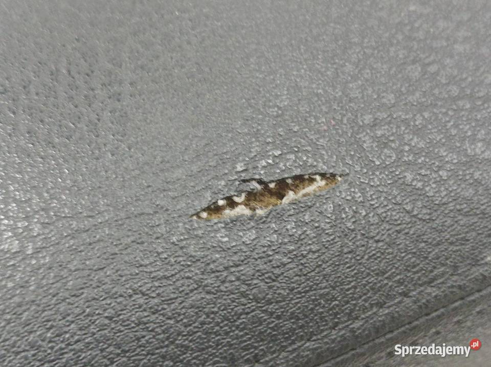 PODŁOKIETNIK SKÓRA KLAPKA Peugeot 407 I 20042010 osobowe Podłokietniki