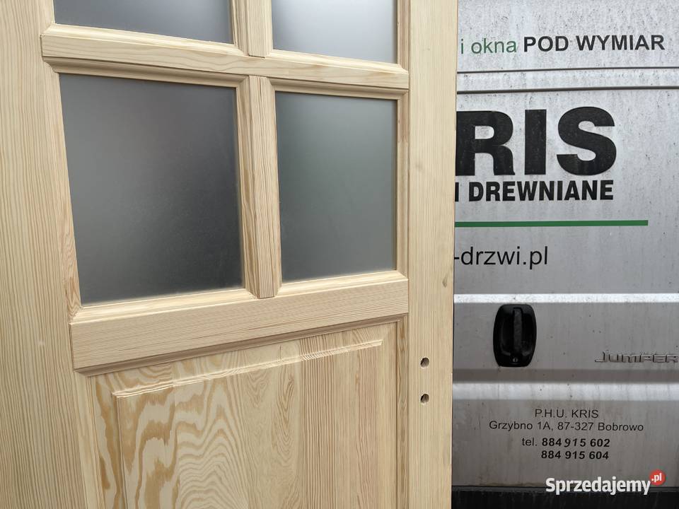 Drzwi drewniane 100 sosnowe z oscieżnicą Kris Bobrowo