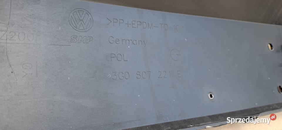 VW PASSAT B8 LIFT ZDERZAK PRZÓD PRZEDNI PDC Bieleń
