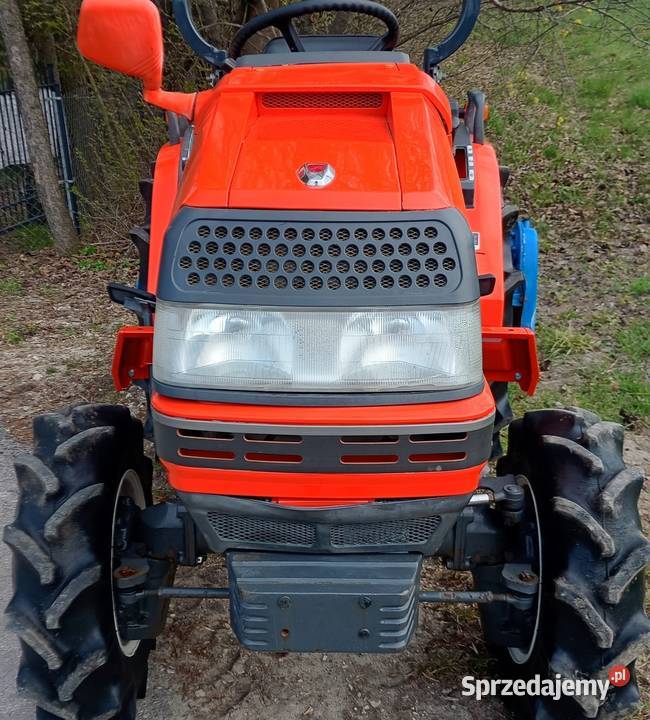 Ciągnik mini traktor ogrodniczy Kubota Zamość