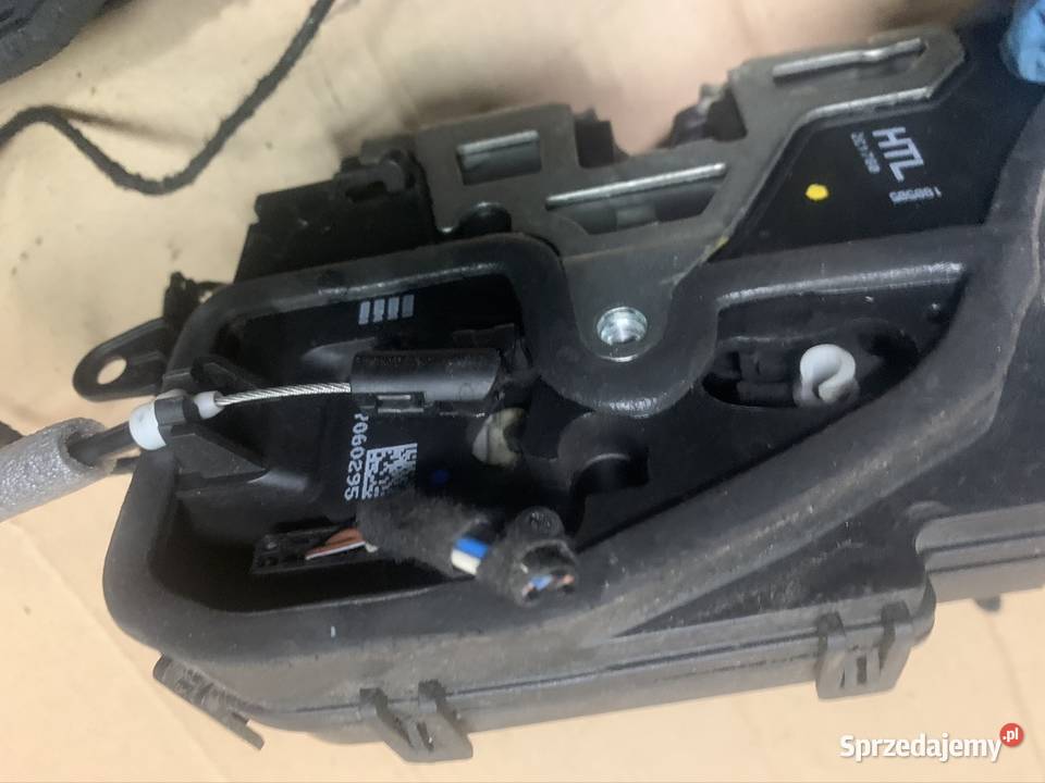 Klamka lewa zamek drzwi lewy przód tył bmw 3 e90 Szczecin