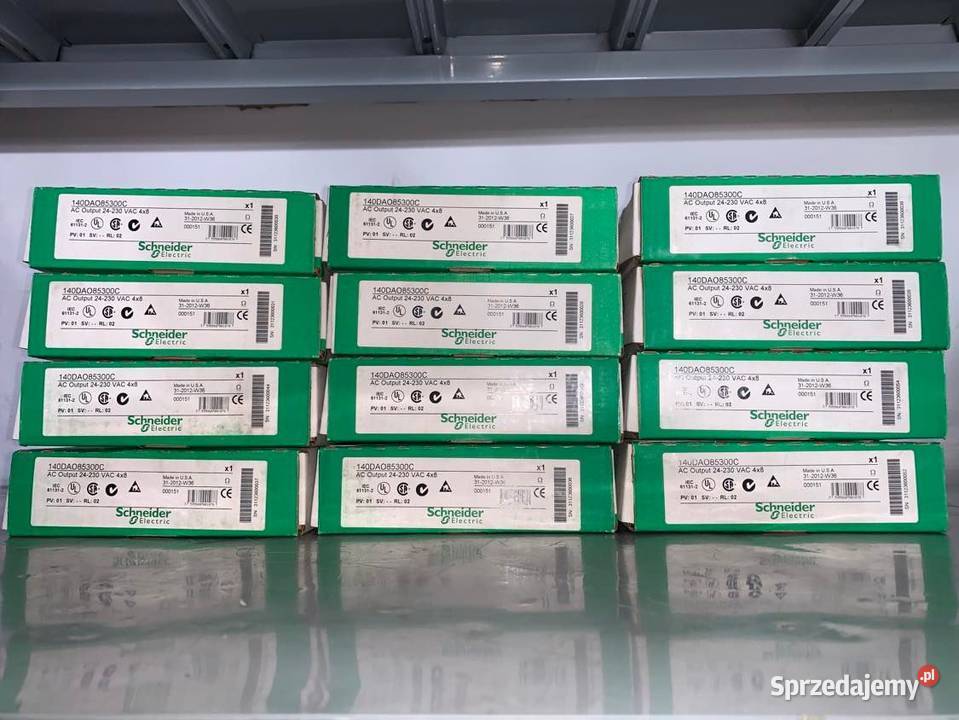 Schneider Electric 140DAO85300C AC Output