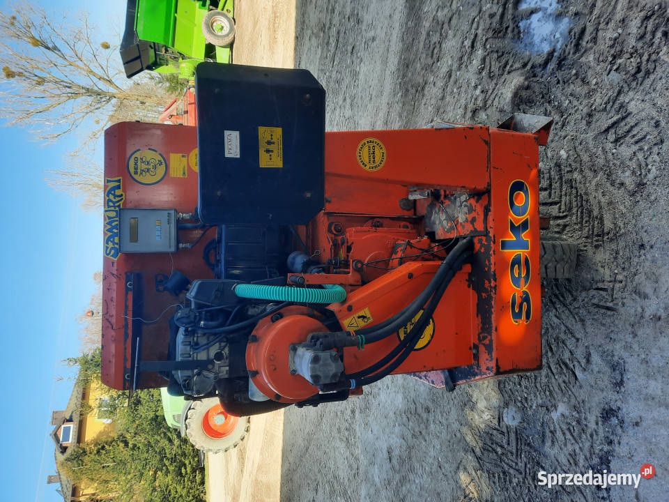 Wóz paszowy samojezdny SEKO PONY 3 0 3 m3 2005 Czerkiesy