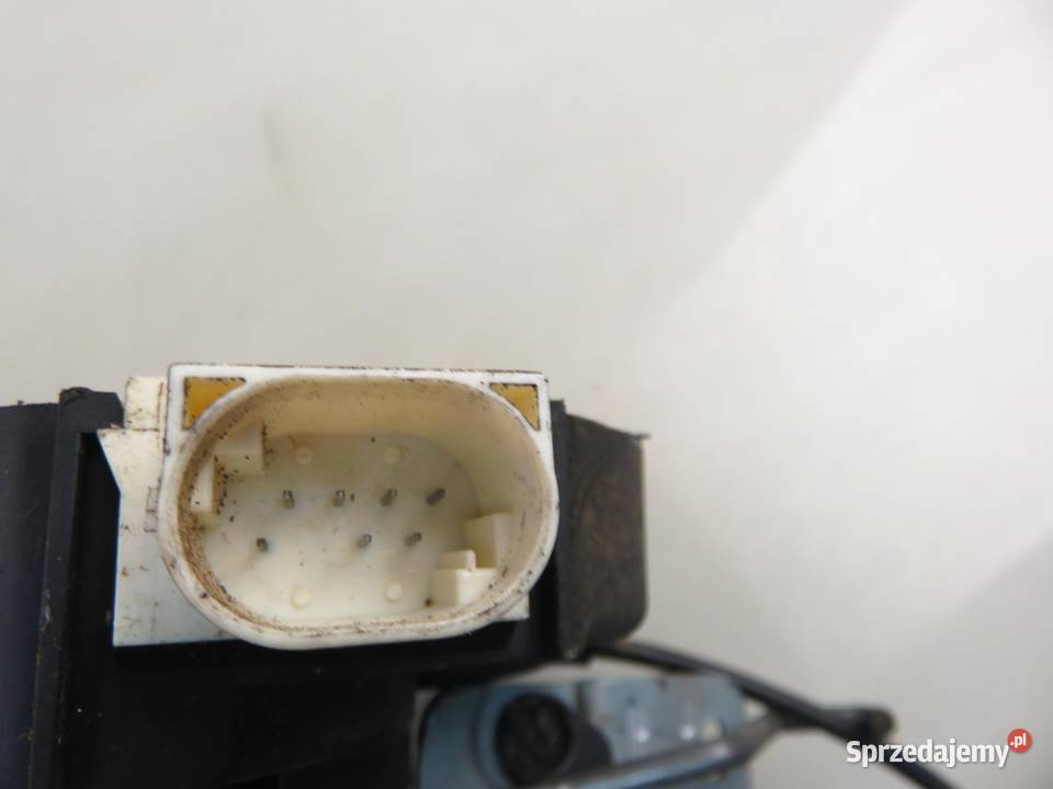 ZAMEK LEWY TYLNY LAND ROVER FREELANDER sprzedam