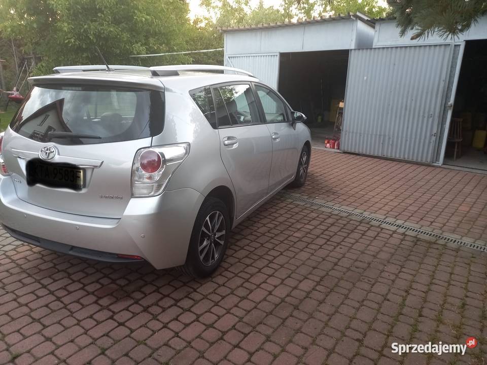 Toyota verso 7 osobowa salon Polska Rok produkcji 2013 małopolskie Tarnów