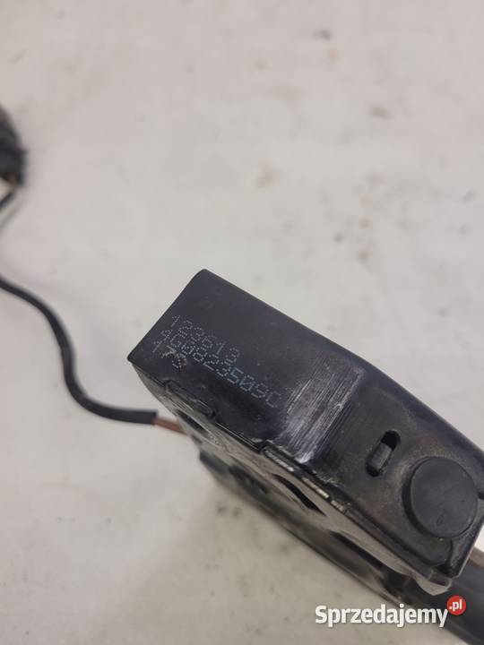 ZAMEK MASKI RYGIEL AUDI A7 A6 C7 4G0823509C osobowe Przystajń
