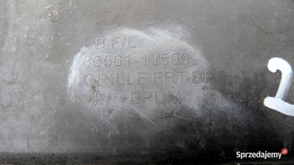 HYUNDAI I20 I LIFT 13r kratka zderzaka przód Motoryzacja świętokrzyskie sprzedam