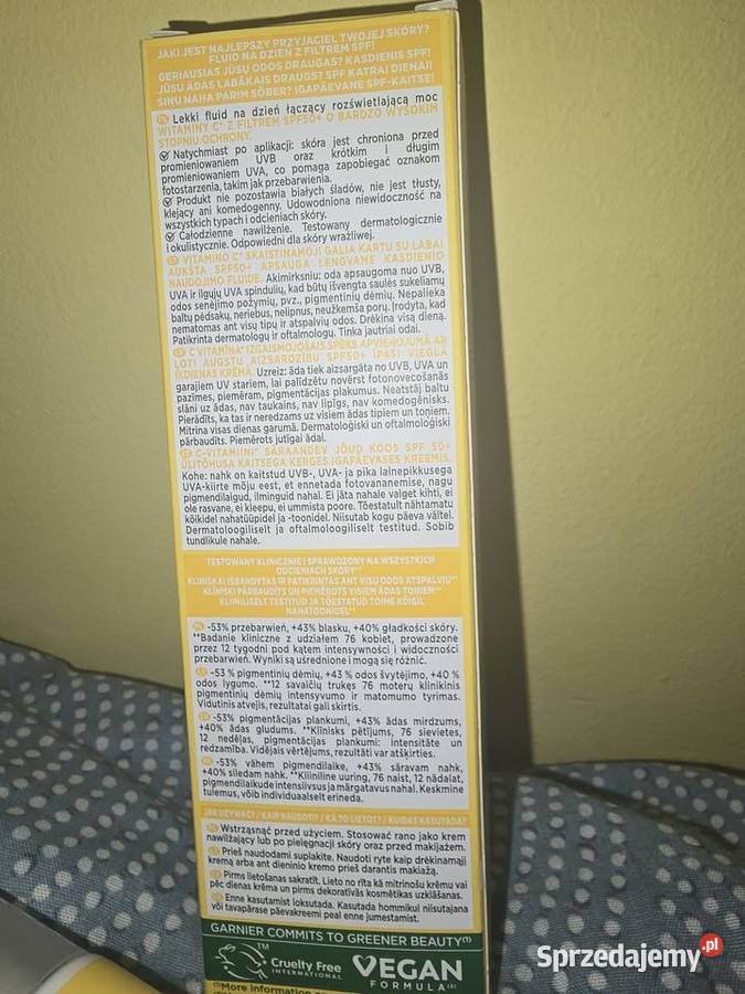 Fluid rozświetlający z witaminą C i filtrem UV śląskie Sosnowiec